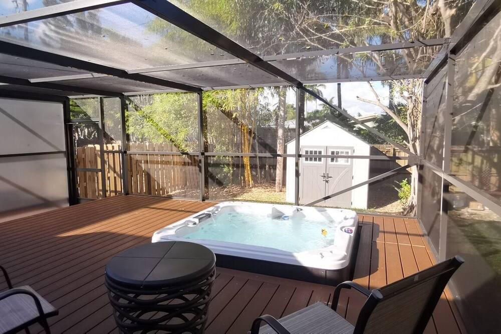 Photo of Patio Balcony in North Corals