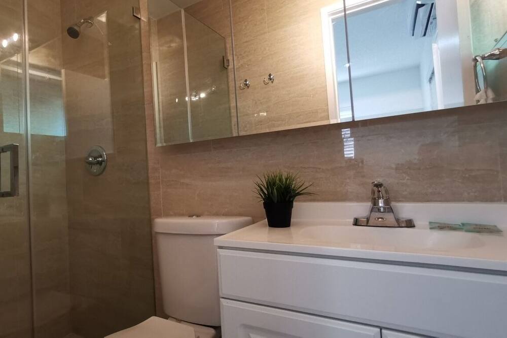 Photo of Bathroom in North Corals