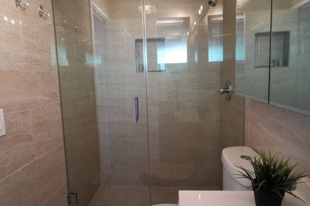 Photo of Bathroom in North Corals