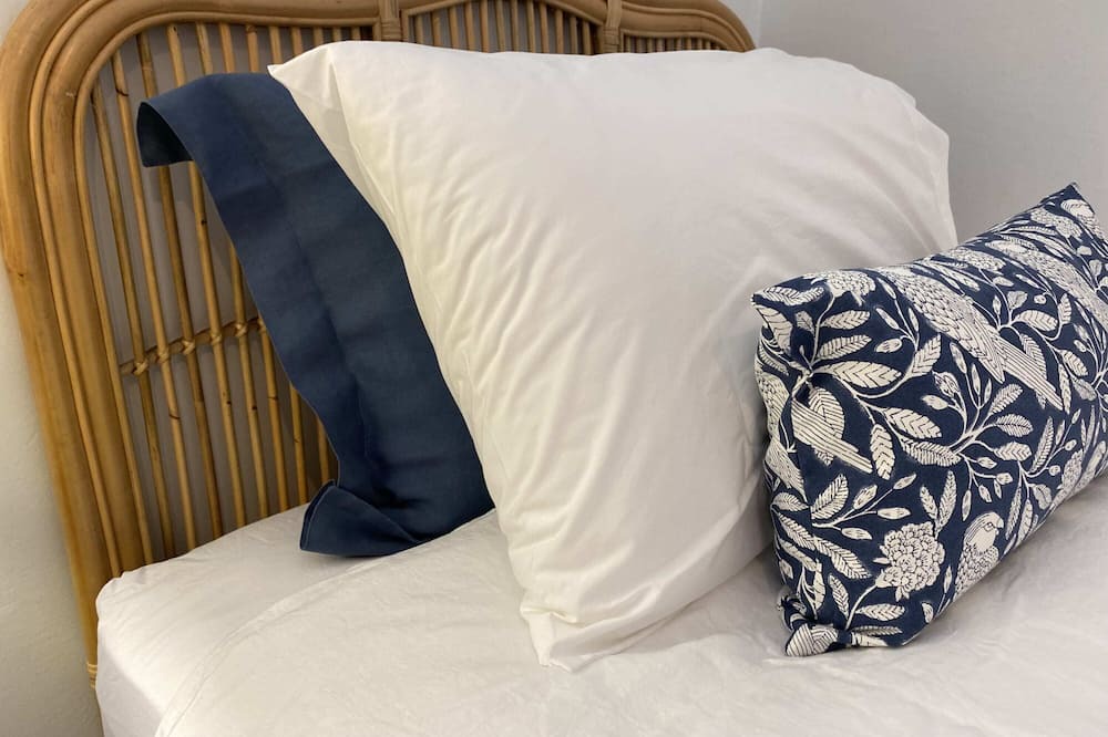 Photo of Others in Orange