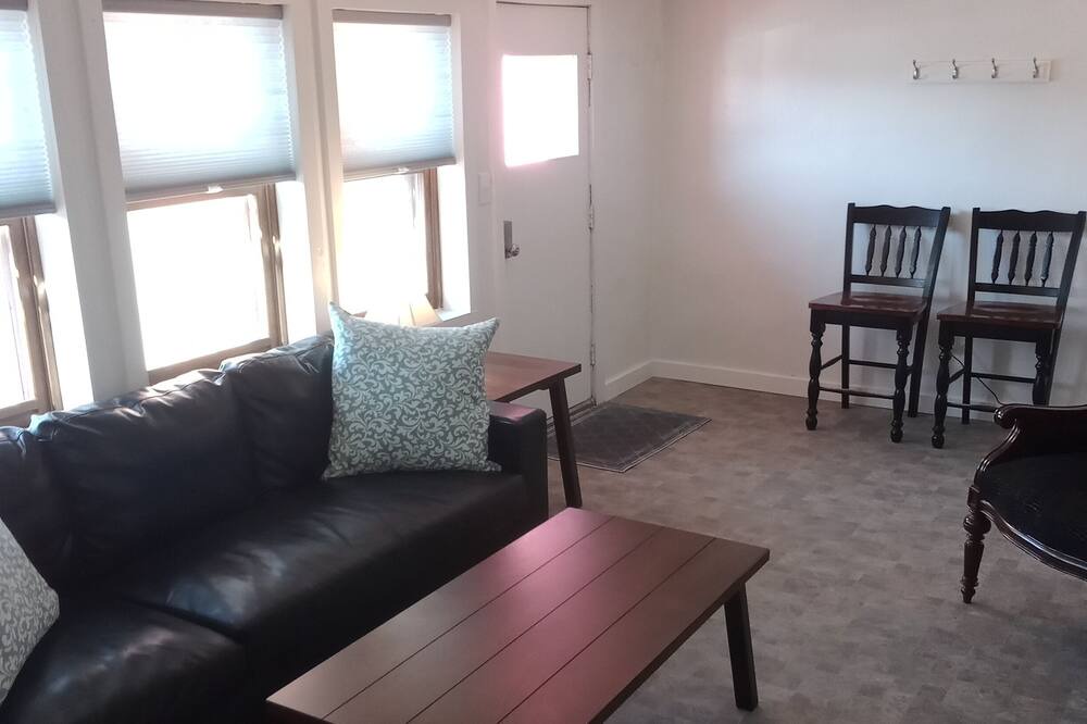 Photo of Livingroom in New London