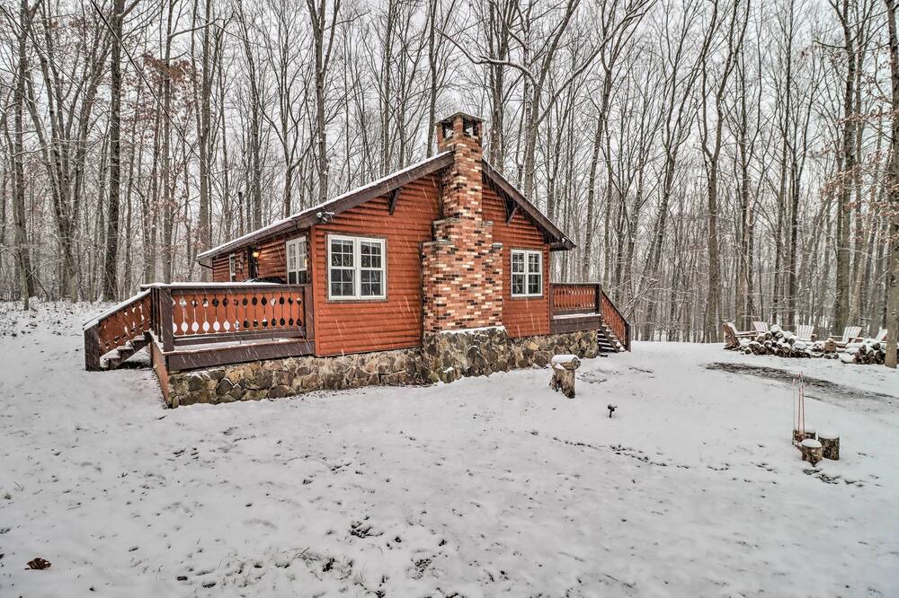 Photo of Outdoor in Hickory Hills