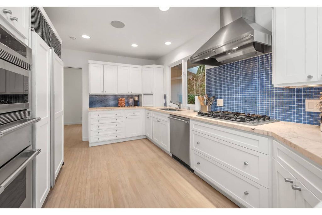 Photo of Kitchen in Hollywood Hills West