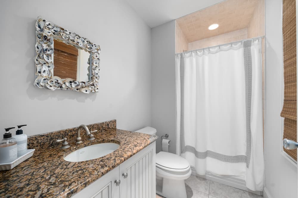 Photo of Bathroom in Franklin Lakes