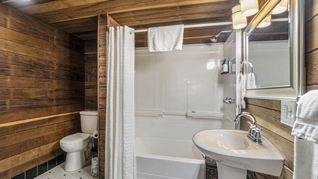 Photo of Bathroom in South Haven