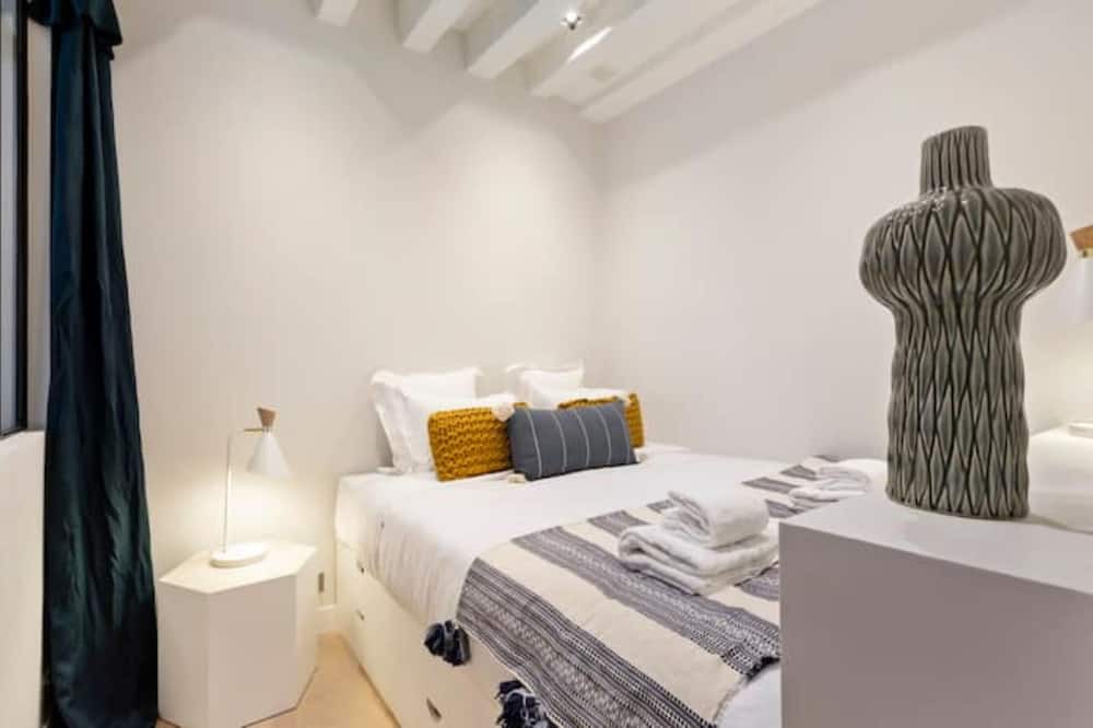 Photo of Bedroom in Gaillon