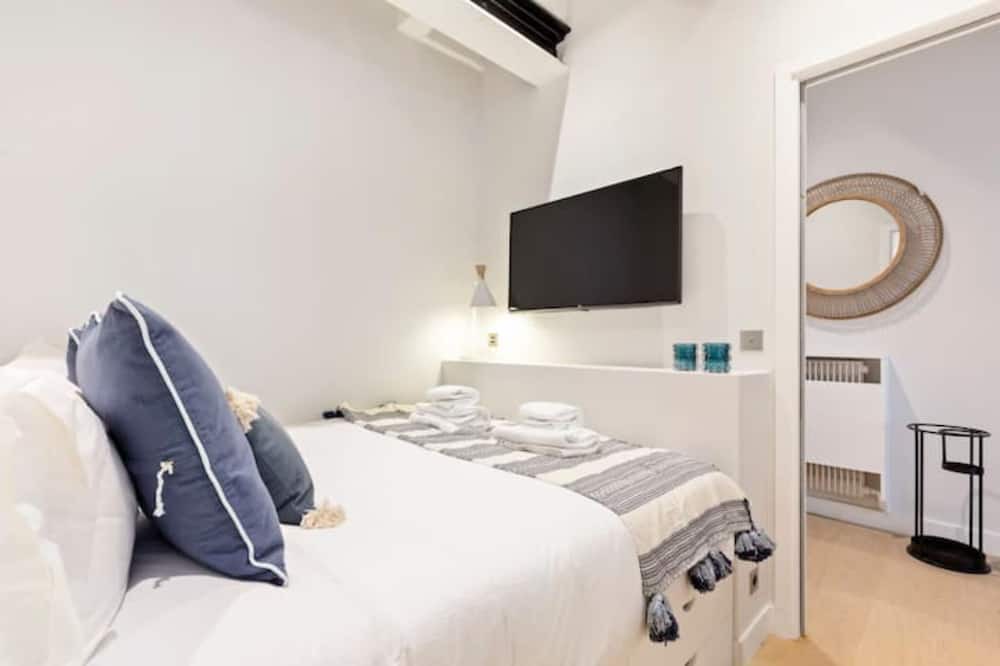 Photo of Bedroom in Gaillon