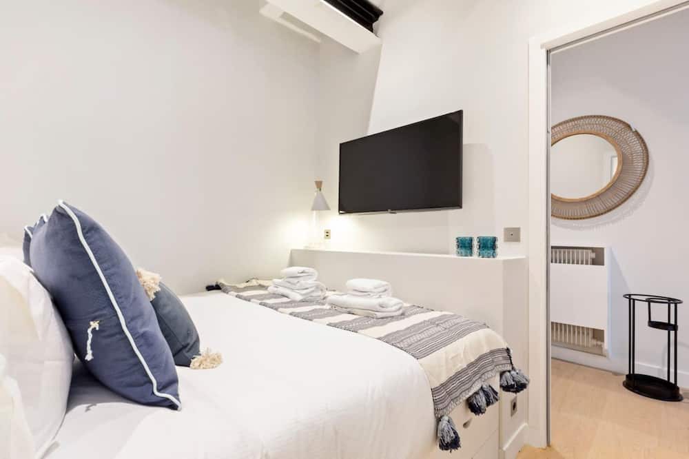Photo of Bedroom in Gaillon