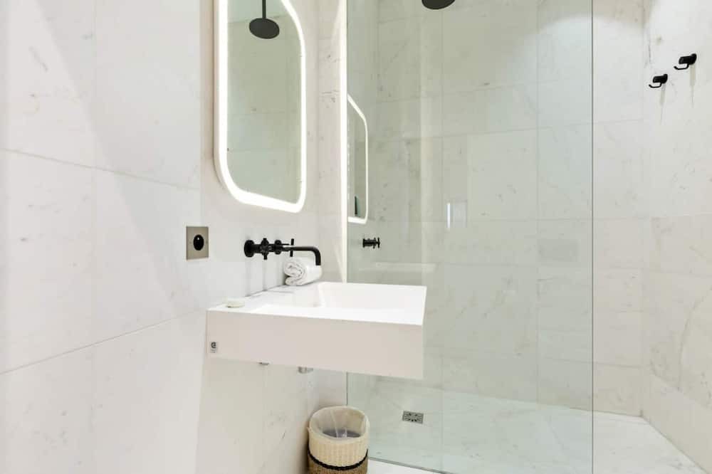 Photo of Bathroom in Gaillon