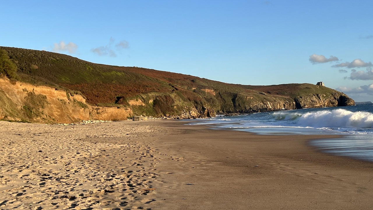 Photo of Others in Praa Sands