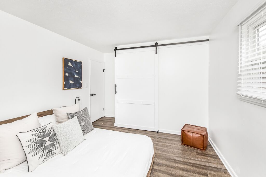 Photo of Bedroom in Berea