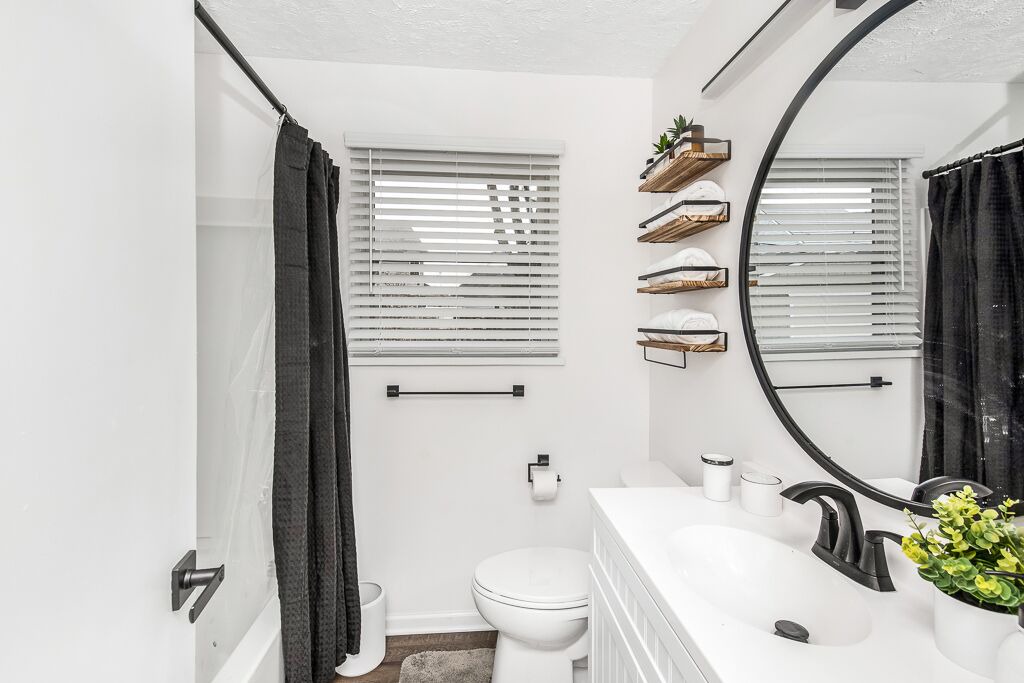 Photo of Bathroom in Berea