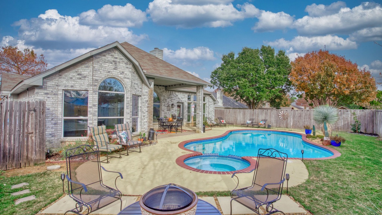 Photo of Outdoor in North Richland Hills
