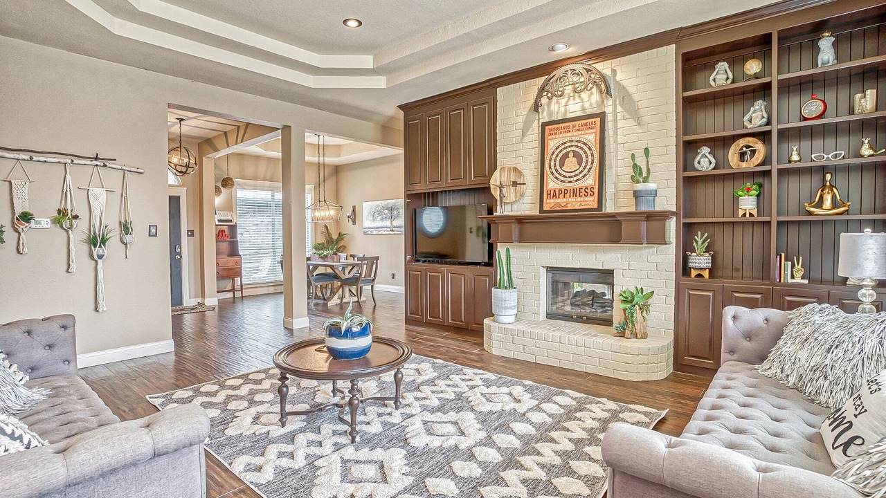 Photo of Livingroom in North Richland Hills