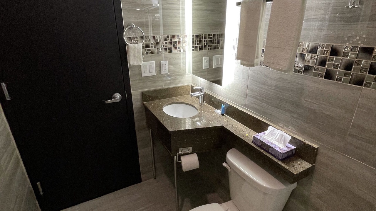 Photo of Others in East New York