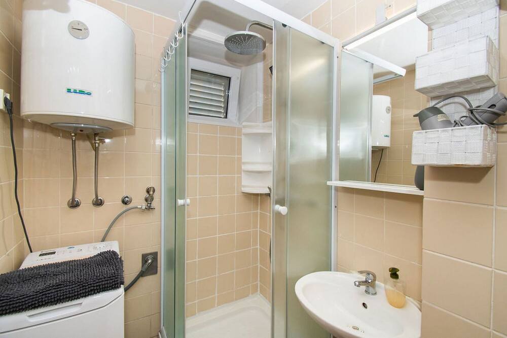 Photo of Bathroom in Gajac