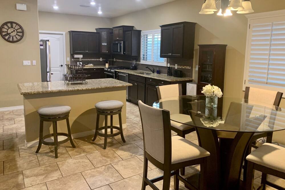 Photo of Kitchen in Biggs Field