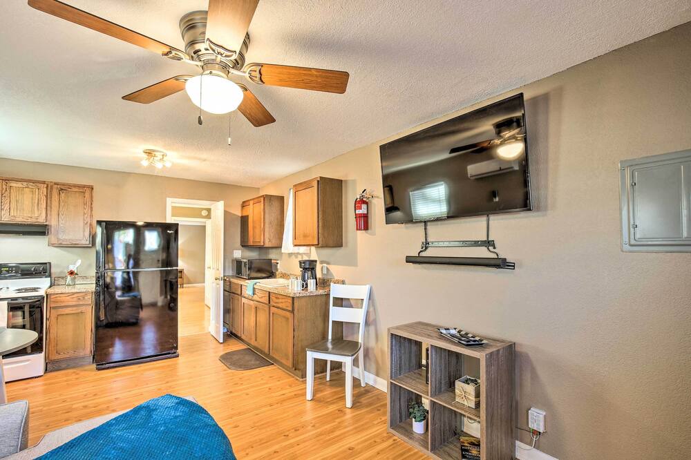 Photo of Bedroom in Midtown