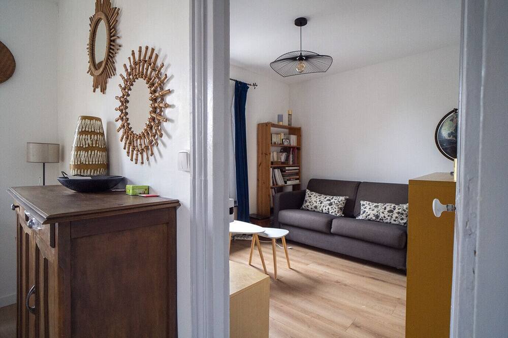 Photo of Livingroom in Les Lilas