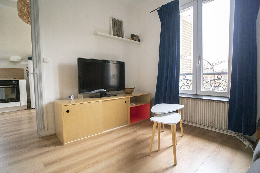 Photo of Livingroom in Les Lilas