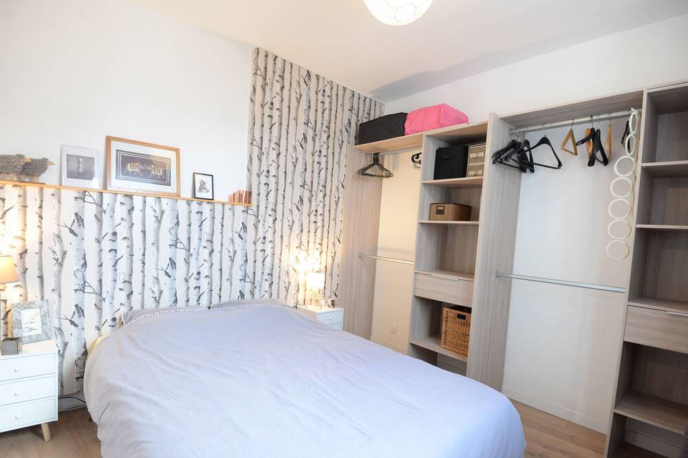 Photo of Bedroom in Les Lilas