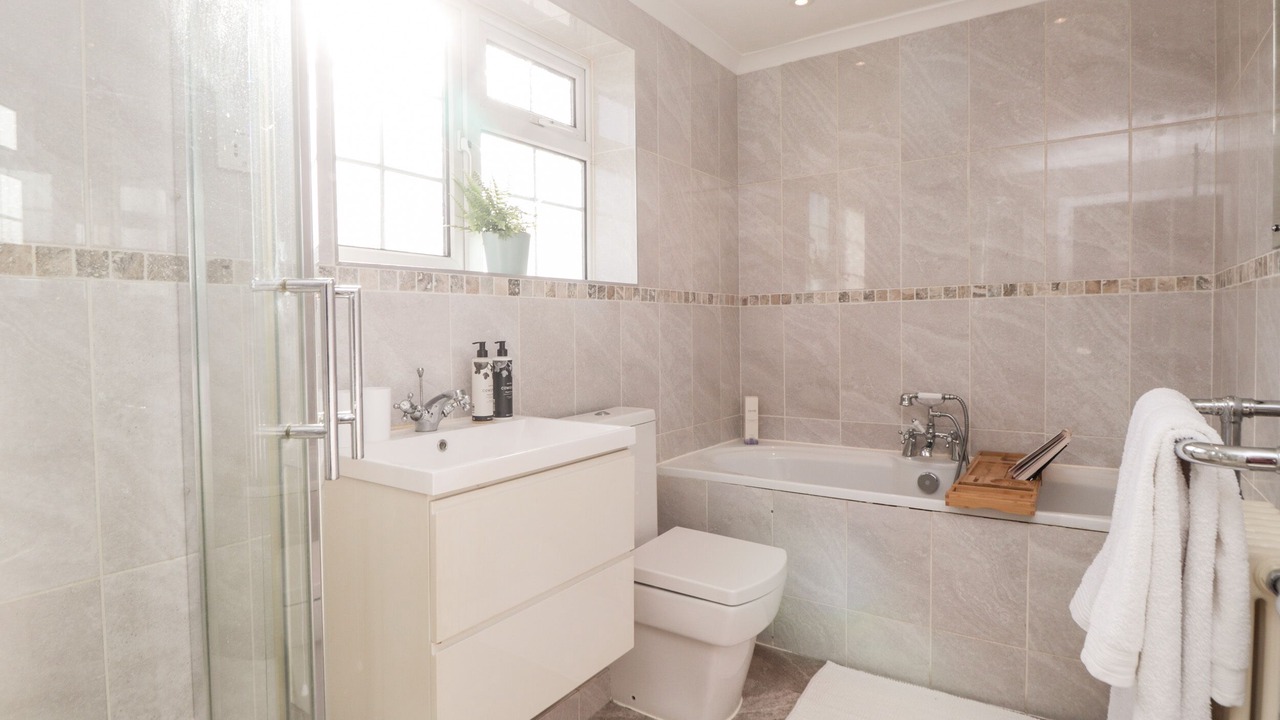 Photo of Bathroom in Birchington