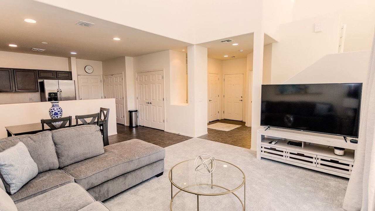 Photo of Livingroom in Limberlost