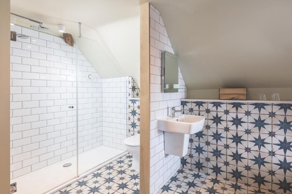 Photo of Bathroom in Lyme Regis