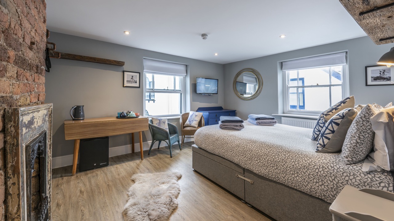 Photo of Bedroom in Appledore