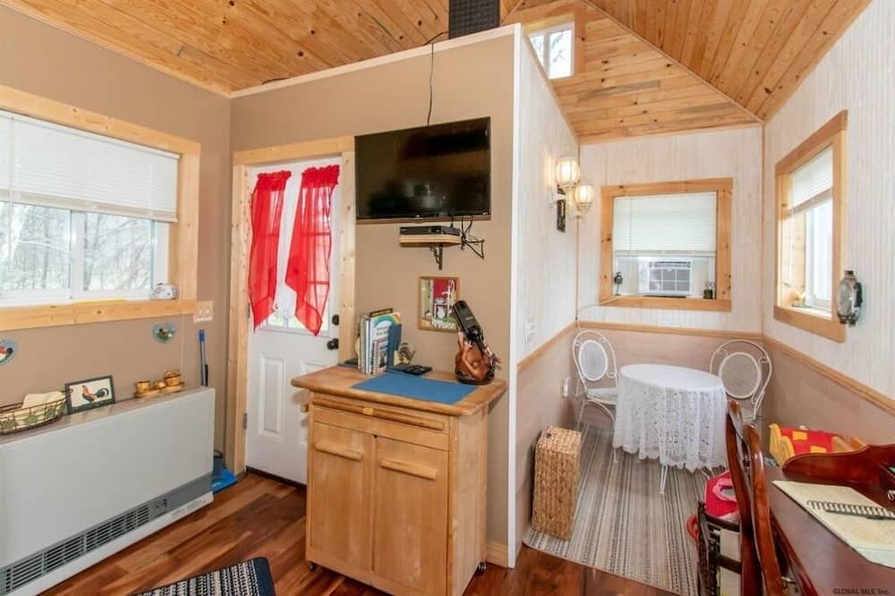 Photo of Bedroom in Jefferson