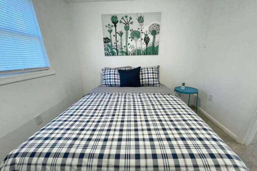 Photo of Bedroom in Franklin
