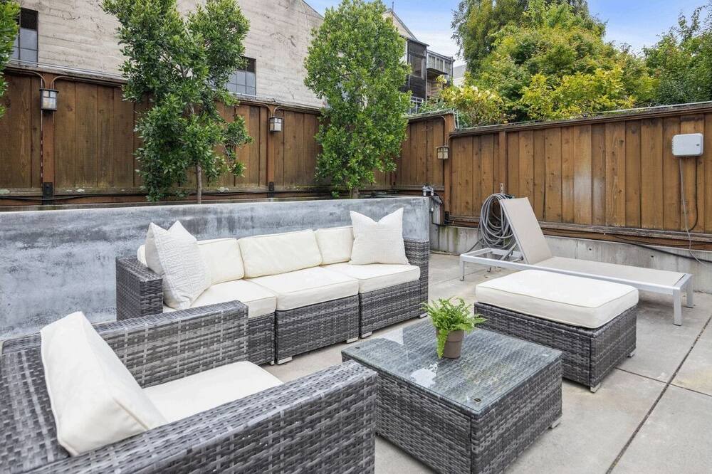 Photo of Patio Balcony in Cow Hollow