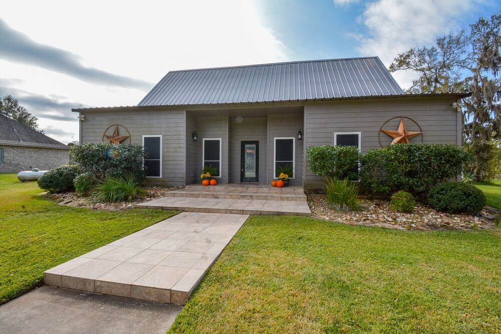 Photo of Outdoor in Brazoria