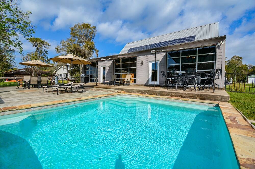 Photo of Outdoor in Brazoria