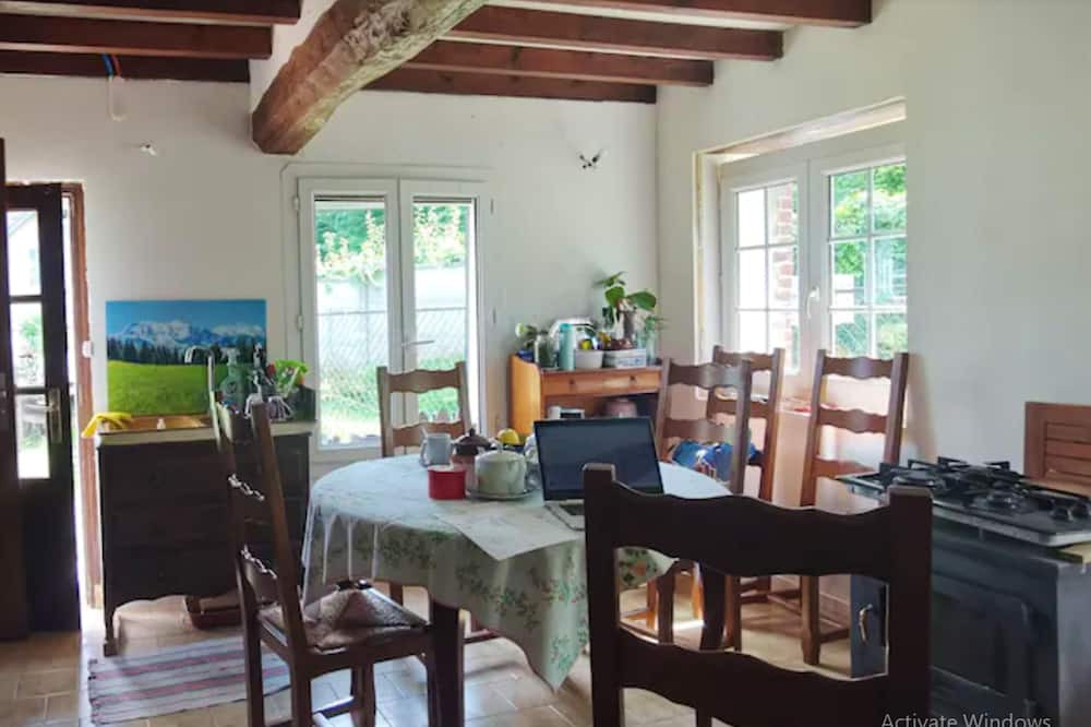 Photo of Livingroom in Sassetot-le-Mauconduit