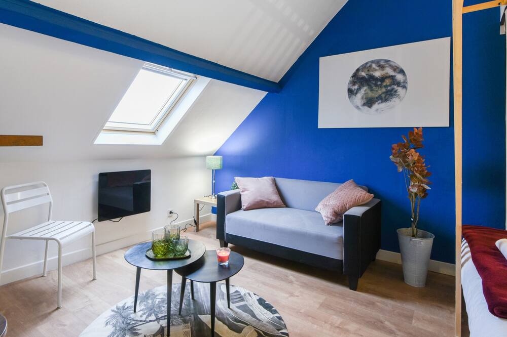 Photo of Livingroom in Fives