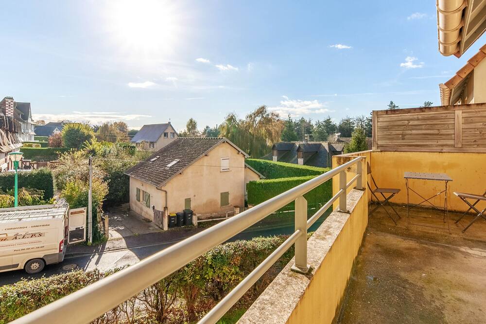 Photo of Patio Balcony in Touques