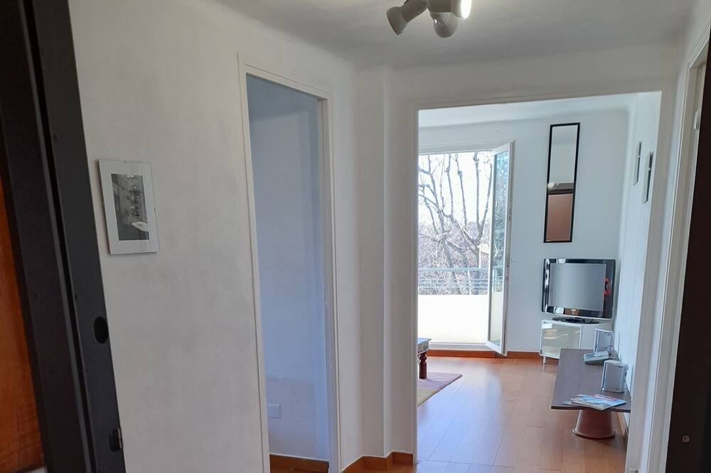 Photo of Bedroom in Les Arceaux
