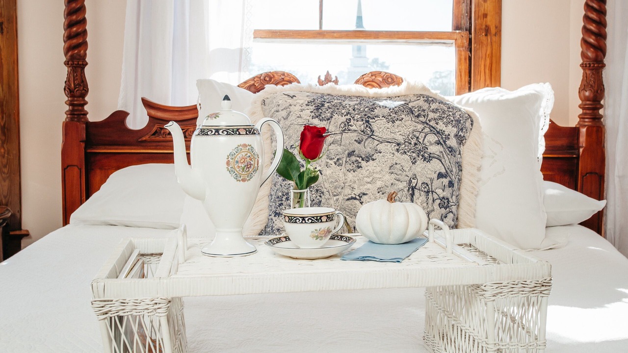 Photo of Others in Lyons