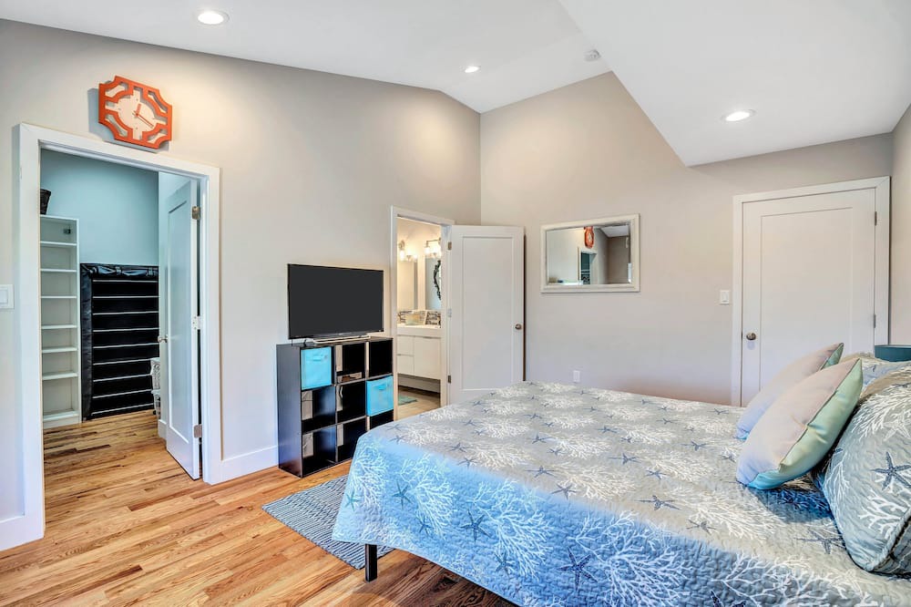 Photo of Bedroom in West Belmar