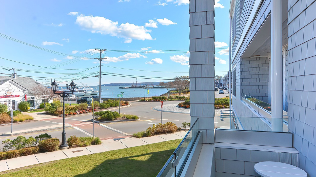 Photo of Bedroom in Plymouth Cultural District