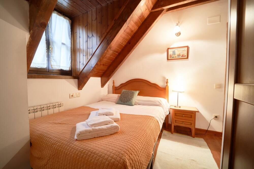 Photo of Bedroom in Salardu