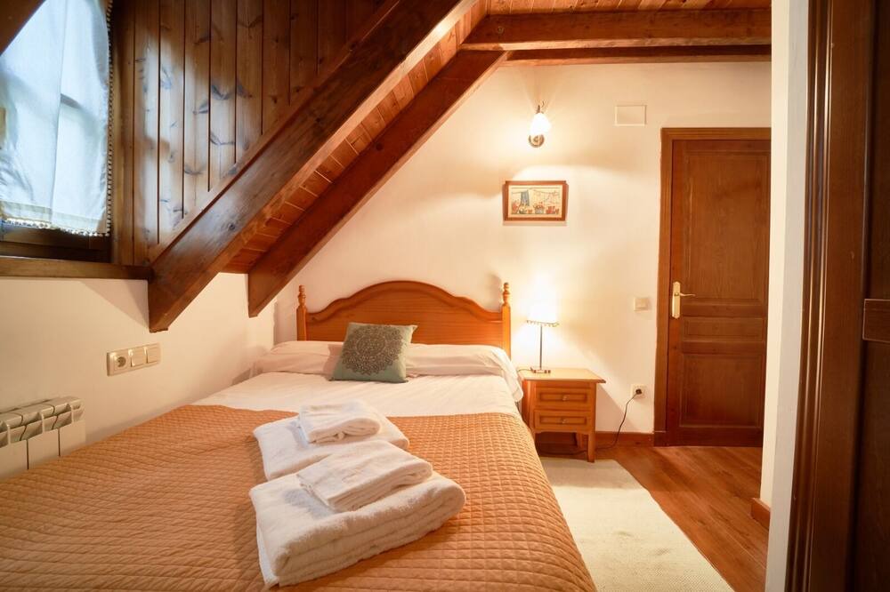 Photo of Bedroom in Salardu