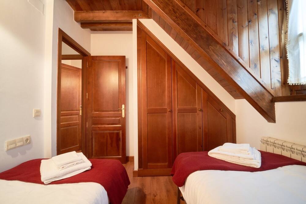 Photo of Bedroom in Salardu