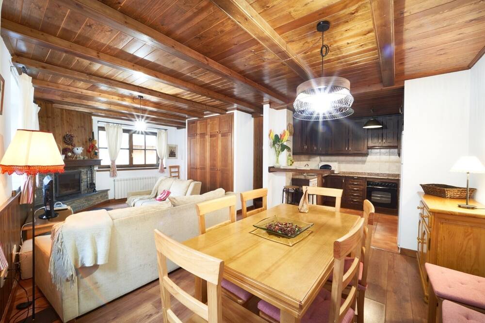 Photo of Livingroom in Salardu