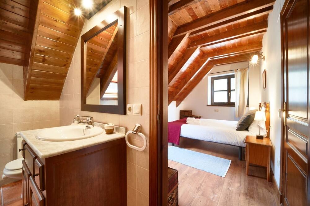Photo of Bedroom in Salardu