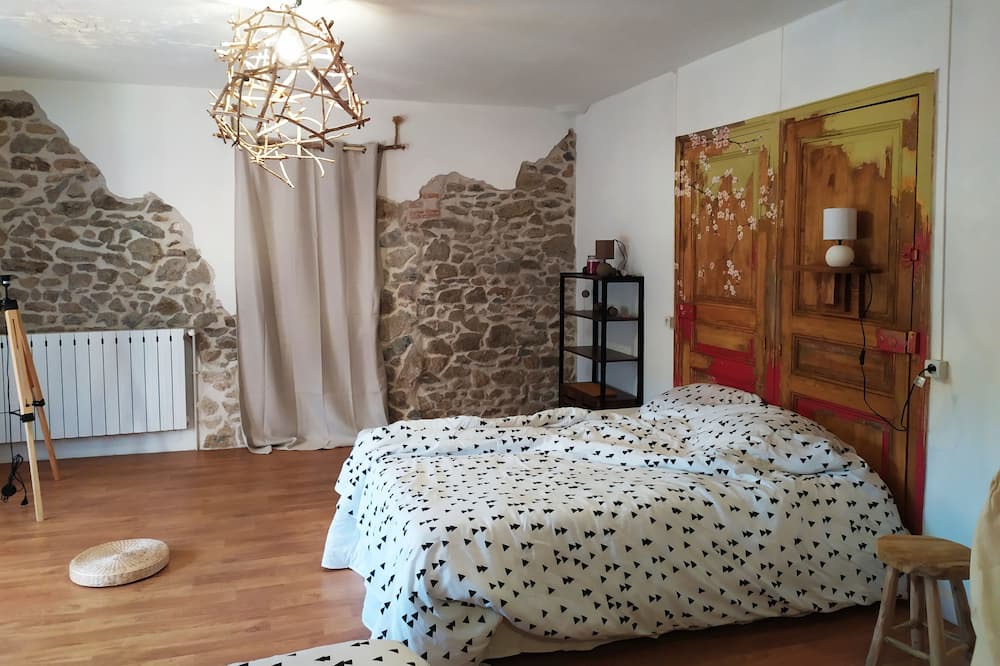 Photo of Others in Bussiere-Dunoise