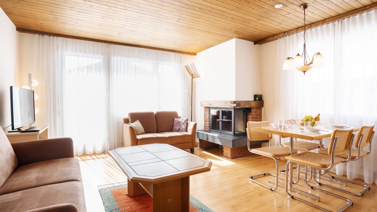 Photo of Livingroom in Mitloedi