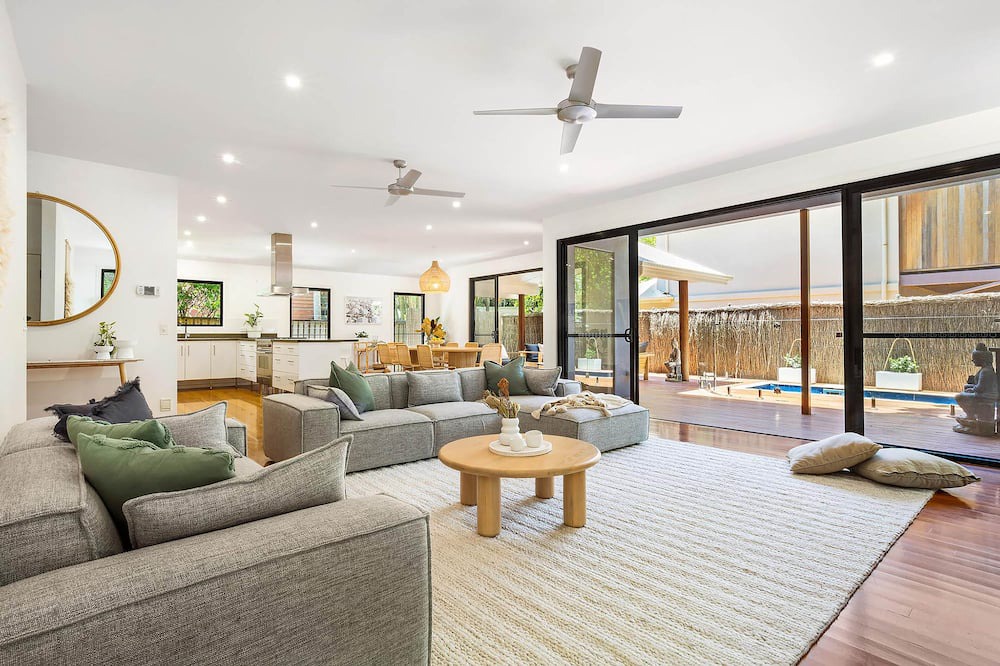 Photo of Livingroom in Suffolk Park