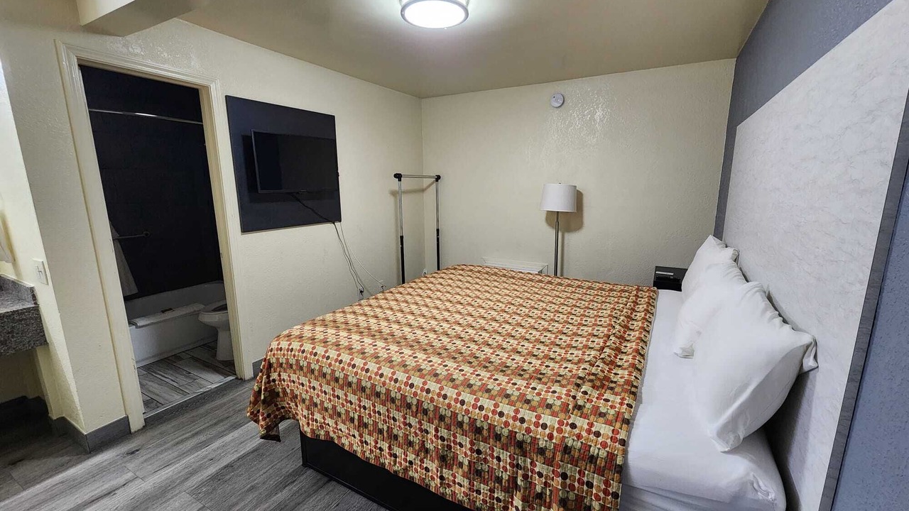 Photo of Bedroom in Greensboro